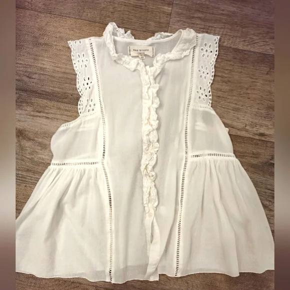 Max Studio London White Eyelet Sleeveless Blouse - Picture 1 of 11